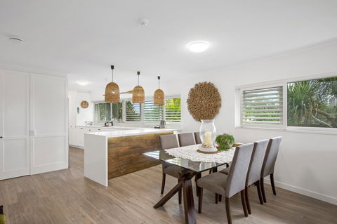 Narrowneck Court Holiday Apartments - Getaway Accommodation 7
