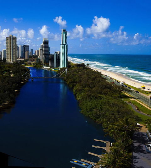 Narrowneck Court Holiday Apartments - Getaway Accommodation 44