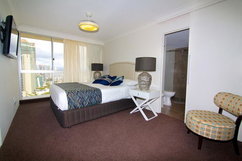 Hi Surf Beachfront Resort Apartments - Getaway Accommodation 14