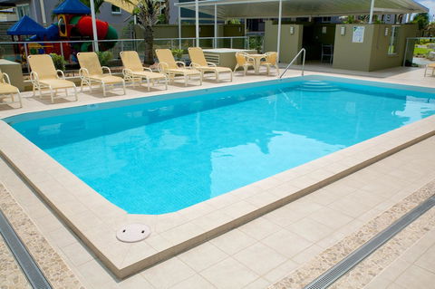 Hi Surf Beachfront Resort Apartments - Getaway Accommodation 20