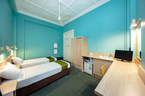 Hides Hotel - Getaway Accommodation 17