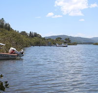 Waters Edge - Getaway Accommodation