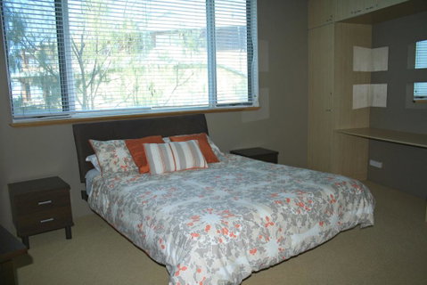 WAVES 203 ON CURRUMBIN - Getaway Accommodation 1