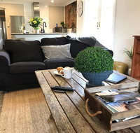 YSG The Edward Townhouse 151 - Walk To Town - Getaway Accommodation