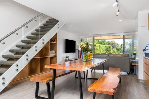 A Perfect Stay - 4 James Cook Apartments - Getaway Accommodation 3