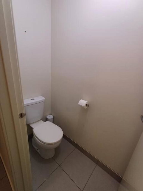 A Beautiful And Spacious Home. - Getaway Accommodation 4