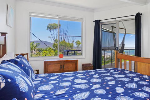 A BIGGER Slice Of Paradise - Getaway Accommodation 4