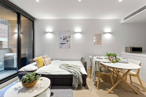 A Chic & Comfy 2BR Apt Near Federation Square - Getaway Accommodation 1