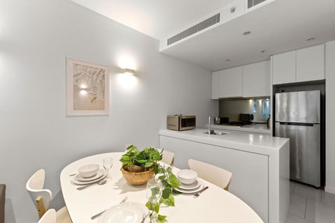 A Chic & Comfy 2BR Apt Near Federation Square - Getaway Accommodation 2