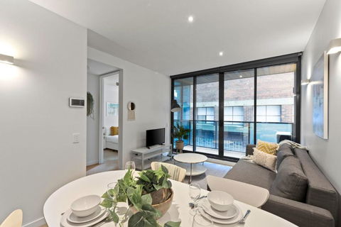 A Chic & Comfy 2BR Apt Near Federation Square - Getaway Accommodation 4