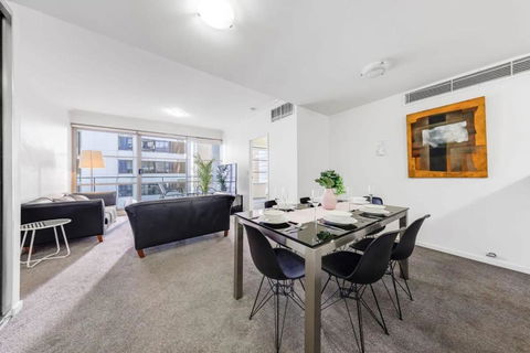 A Comfy 2BR Apt Right Next To Darling Harbour - Getaway Accommodation 4