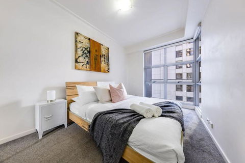 A Comfy 2BR Apt Right Next To Darling Harbour - Getaway Accommodation 3