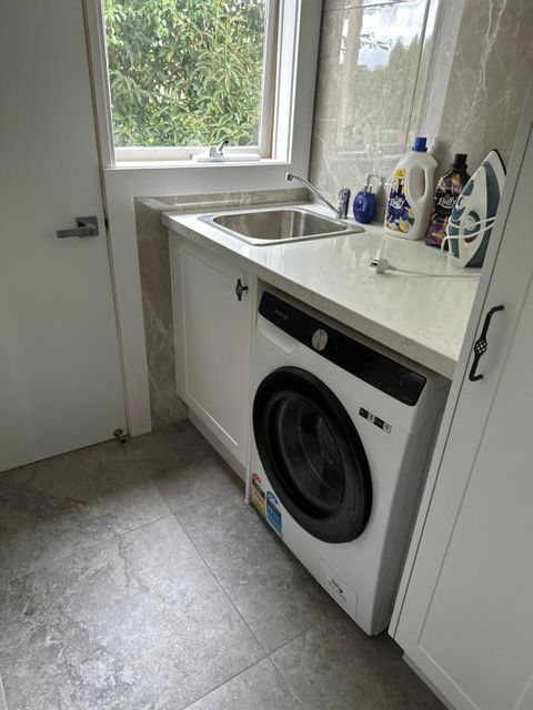 A Gem Hidden In Camberwell - Getaway Accommodation 3