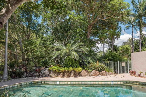 A Perfect Stay - 1 James Cook Apartments - Getaway Accommodation 0