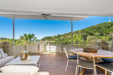 A Perfect Stay - Boardroom At Wategos - Getaway Accommodation 3