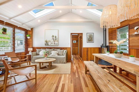A Perfect Stay - Golden Hus - Getaway Accommodation 2