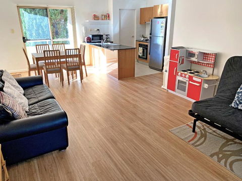A Quiet Oasis - Getaway Accommodation 4