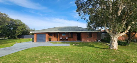 Abbey Beach Shack - Getaway Accommodation 2