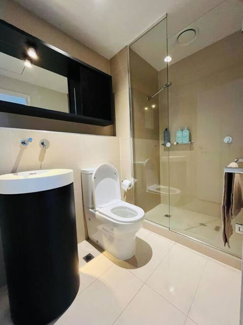 Abbotsford Apartment: Yarra River & CBD Nearby - Getaway Accommodation 1