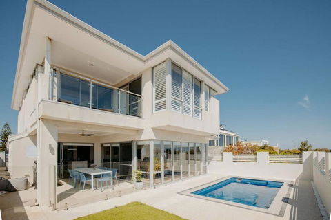 Above The Clouds By St Nicholas - Getaway Accommodation 0