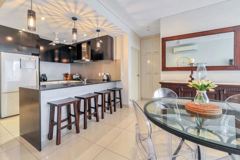 Absolute Hidden Gem In CBD - Getaway Accommodation 3