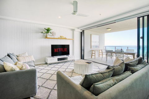 Absolute Kirra By EcoTime - Getaway Accommodation 4