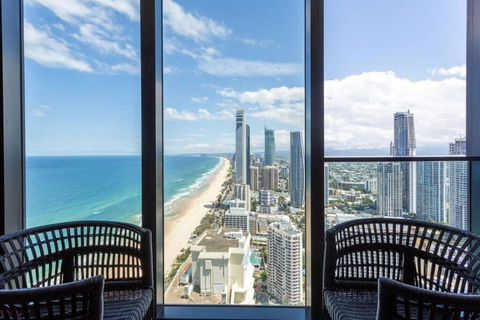 Absolute Oceanview BeachFront 2BR Apt - Getaway Accommodation 3