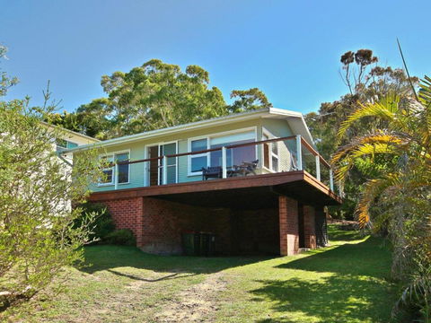 Acacia Cottage At Hyams Beach - Getaway Accommodation 1