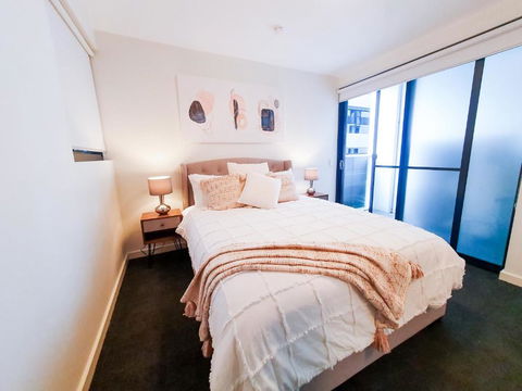 Adelaide City Loft - Getaway Accommodation 4