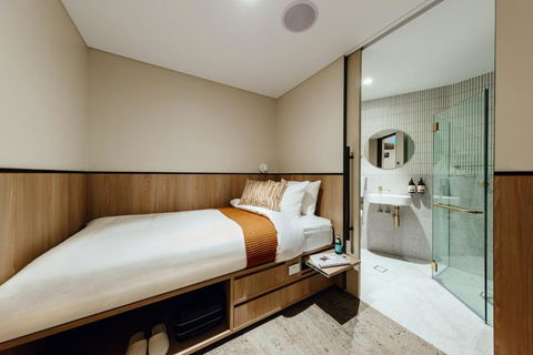 Aerotel Sydney - Inside International Terminal Airport - Getaway Accommodation 2