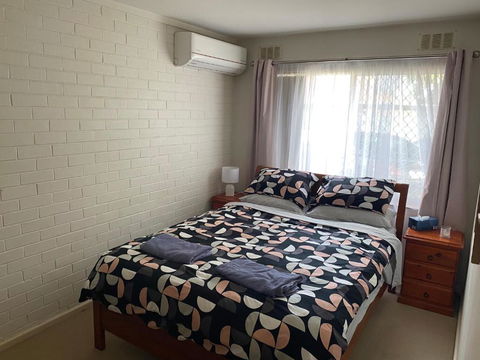 Affordable Inglewood Apartment+Pool - Getaway Accommodation 1