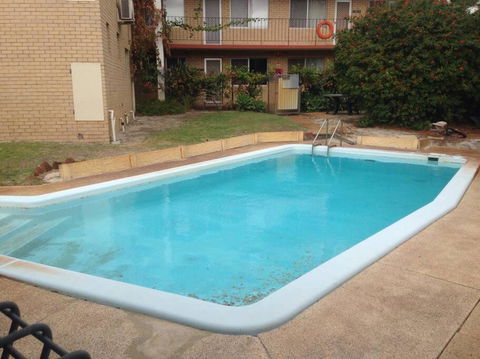 Affordable Inglewood Apartment+Pool - Getaway Accommodation 2