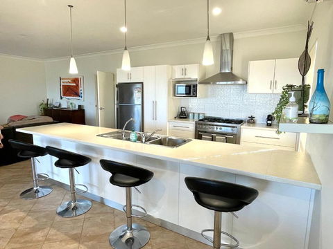 Africaine Voyage - Getaway Accommodation 0