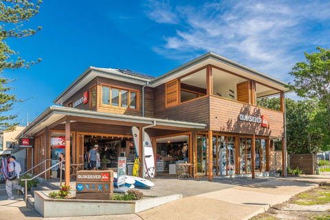 A Perfect Stay - Quiksilver Apartments The Pass - Getaway Accommodation 2