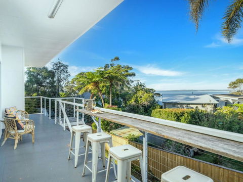 Akora House At Hyams Beach - Getaway Accommodation 2