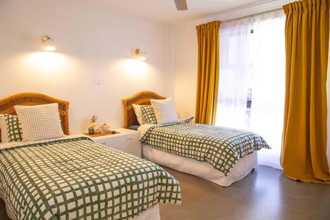Al Fresco Residence In The Heart Of Point Lookout! - Getaway Accommodation 3