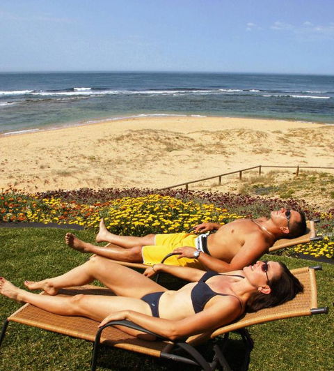 Al Mare Beachfront Retreat Award Winner - Getaway Accommodation 3