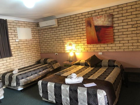 Alamo Motor Inn - Getaway Accommodation 4