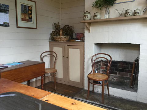 Albion Cottage - Getaway Accommodation 4