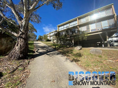 Alpine Mountain View 3 - Jindabyne - Getaway Accommodation 0