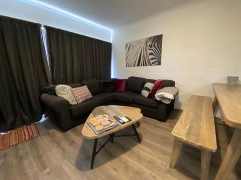 Alpine Mountain View 3 - Jindabyne - Getaway Accommodation 1