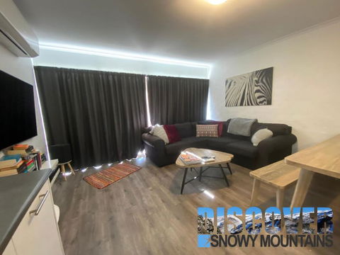 Alpine Mountain View 3 - Jindabyne - Getaway Accommodation 2