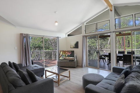 Amaroo House - Getaway Accommodation 4