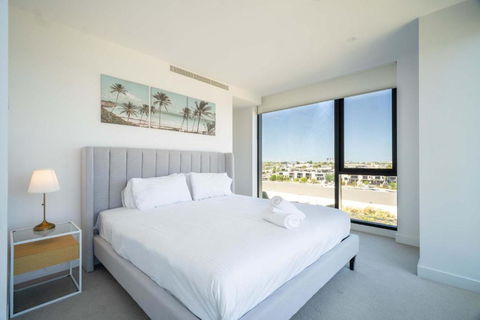 Amazing CBD 3BR Apt Bayview Free Parking - Getaway Accommodation 1