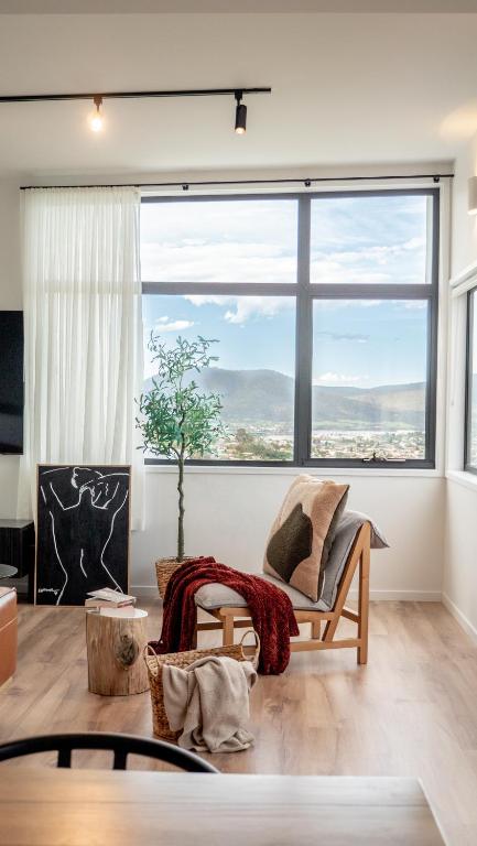 Amazing View Architech Home 8Minutes To Hobart CBD - Getaway Accommodation 1