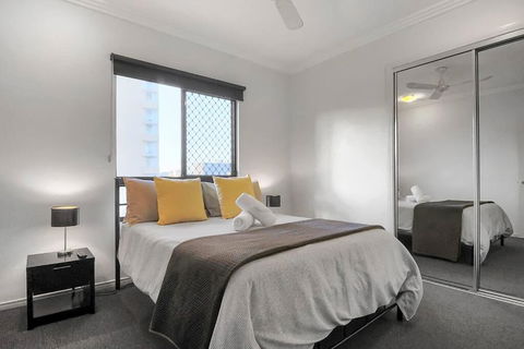 An Abode On Abbott - In The Heart Of The City - Getaway Accommodation 1