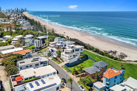 An Oasis By The Beach With Ocean Views Daybed BBQ - Getaway Accommodation 1