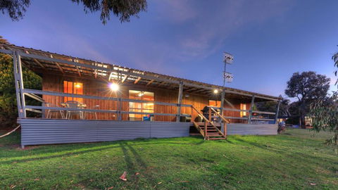 Anglers Reach Lakeside Village - Getaway Accommodation 3