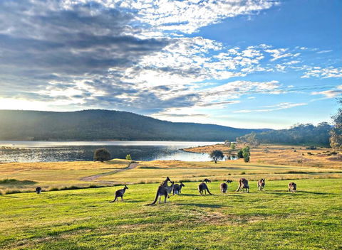 Anglers Reach Lakeside Village - Getaway Accommodation 0