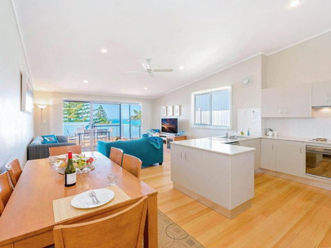 Angourie Blue 4 - Getaway Accommodation 2